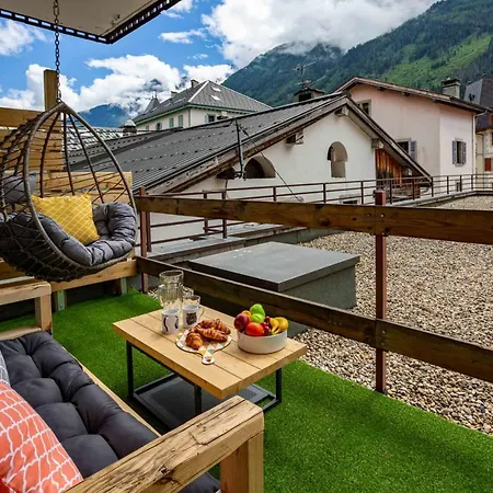 Concordia 7 - Year *