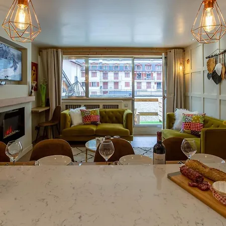 Concordia 7 - Year *